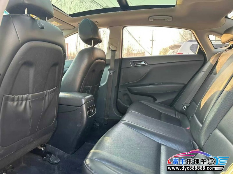 17年现代名图轿车抵押车出售