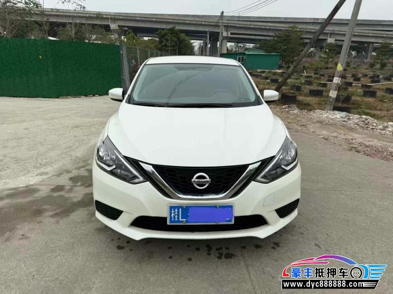 21年日产轩逸轿车抵押车出售