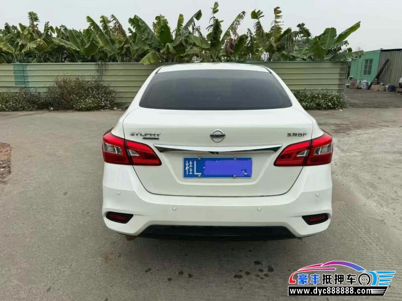 21年日产轩逸轿车抵押车出售