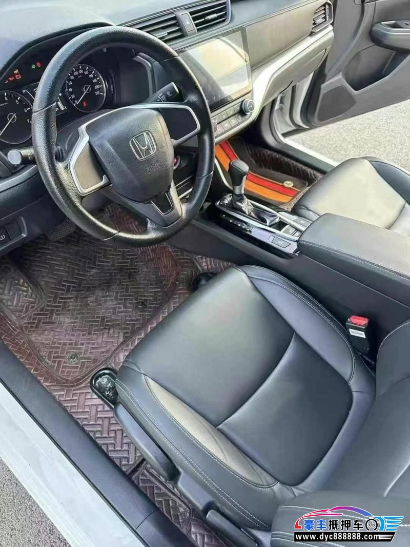 23年本田思域轿车抵押车出售