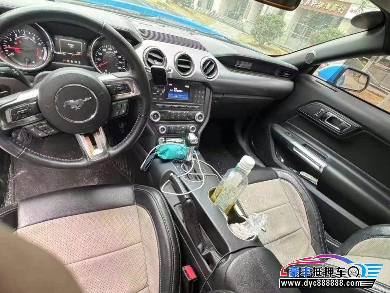 19年福特野马轿车抵押车出售