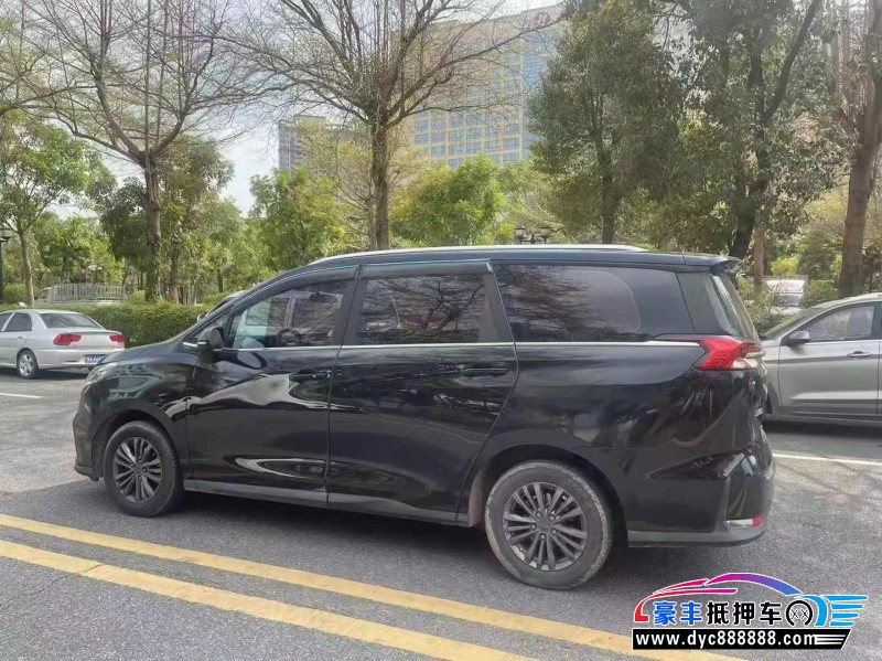 19年上汽大通G50MPV抵押车出售