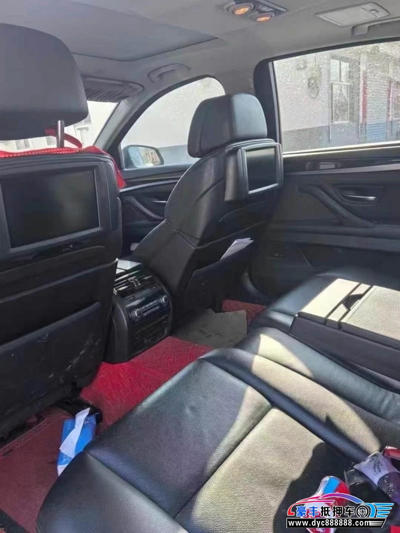 13年宝马5系轿车抵押车出售