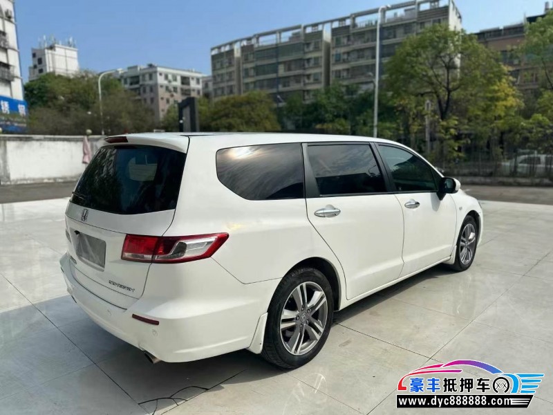 11年本田奥德赛轿车抵押车出售