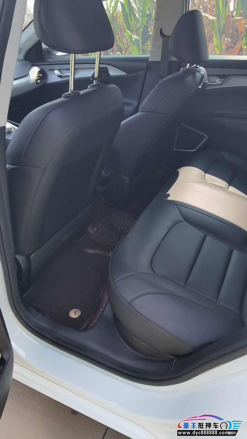 23年吉利几何轿车抵押车出售