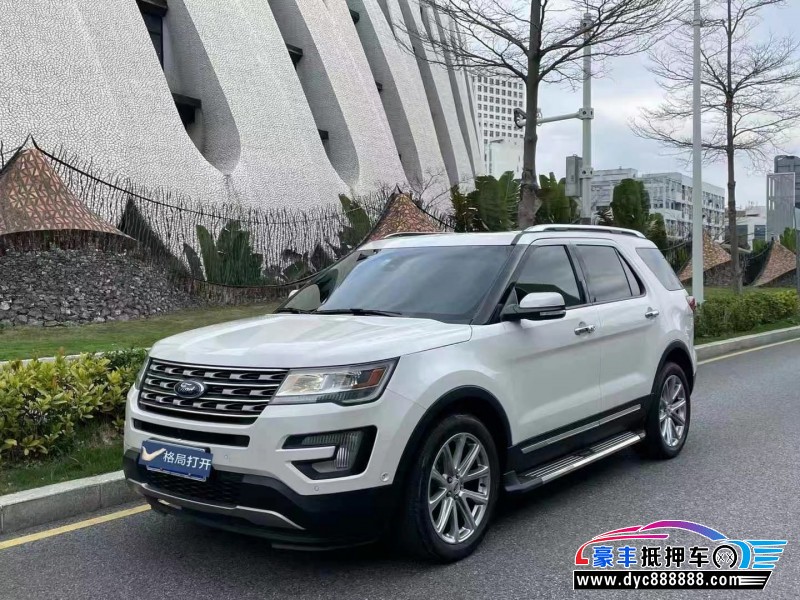 17年福特探险者轿车抵押车出售