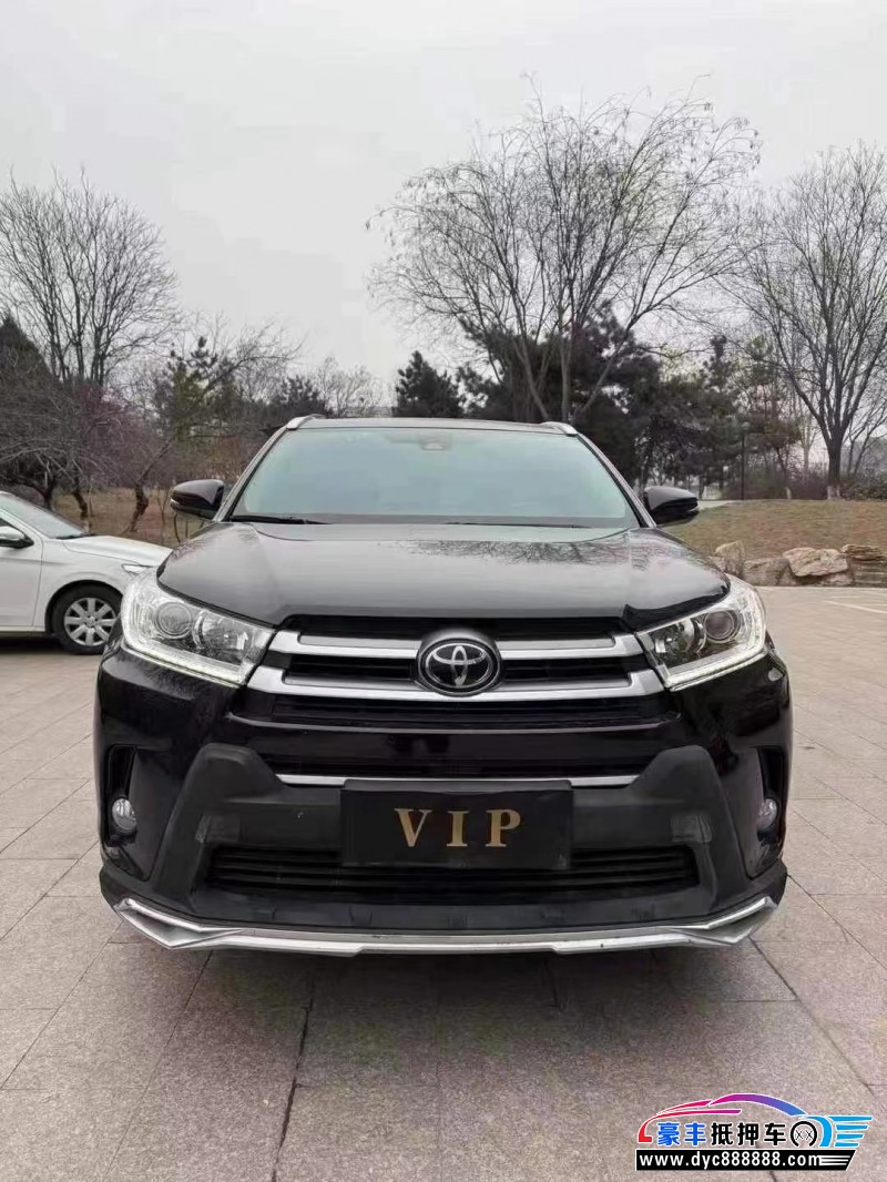 20年丰田汉兰达轿车抵押车出售