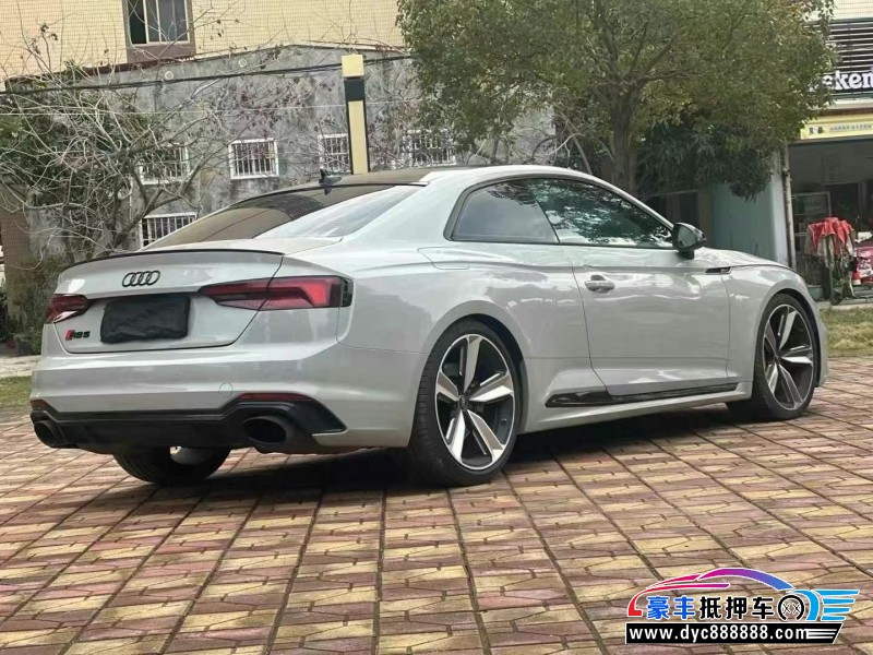 20年奥迪RS5轿车抵押车出售