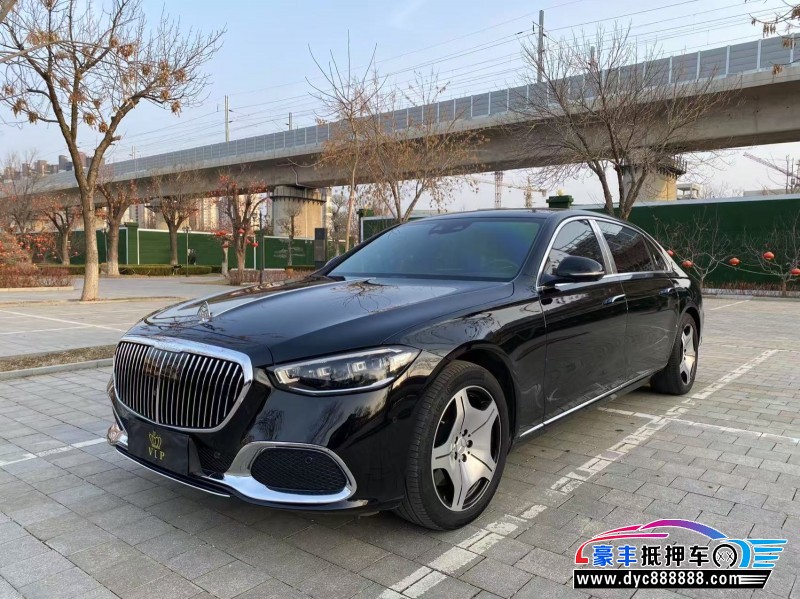 21年奔驰迈巴赫S级轿车抵押车出售