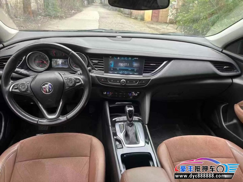 19年别克君威轿车抵押车出售