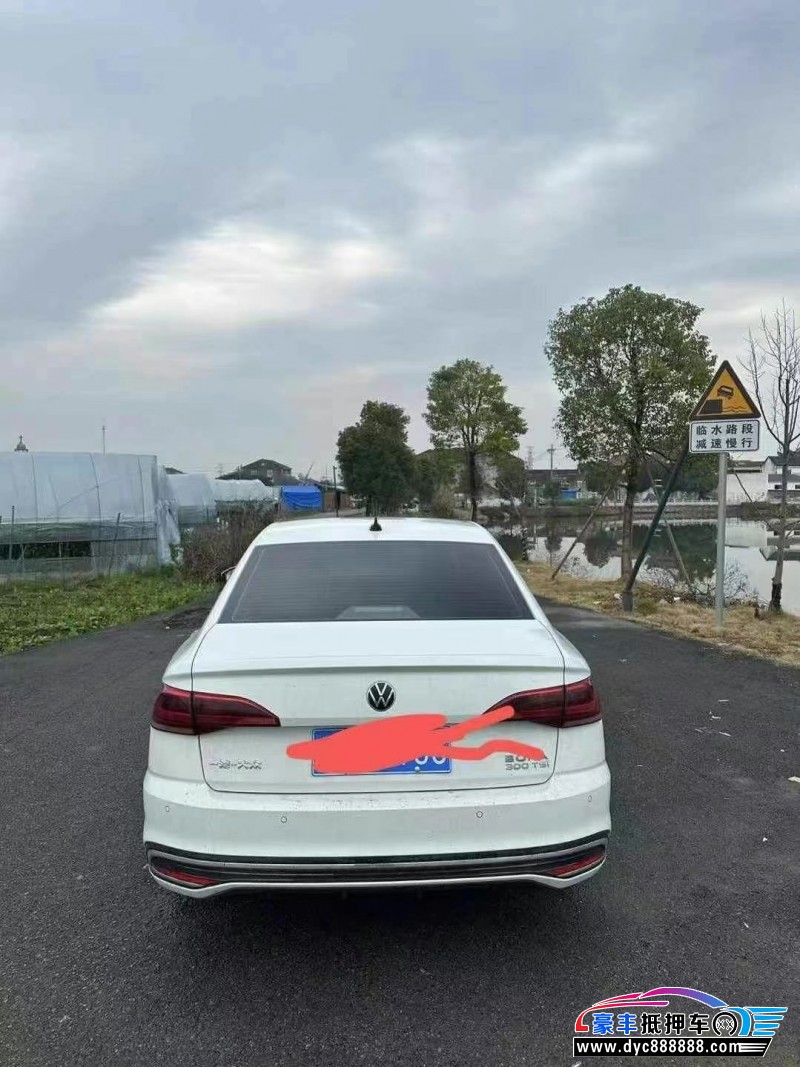 24年大众宝来轿车抵押车出售