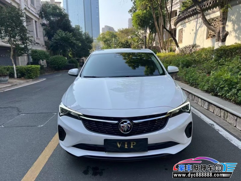 22年别克威朗轿车抵押车出售