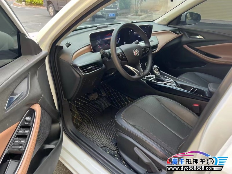 22年别克威朗轿车抵押车出售