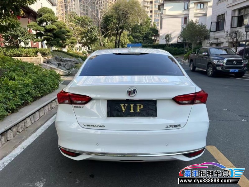 22年别克威朗轿车抵押车出售