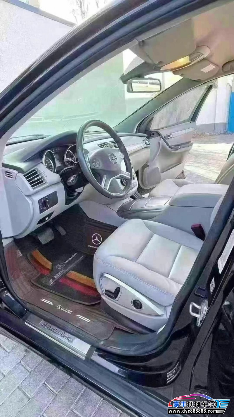 14年奔驰RSUV抵押车出售