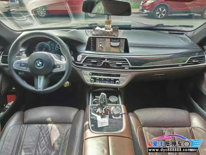 19年宝马7系轿车抵押车出售