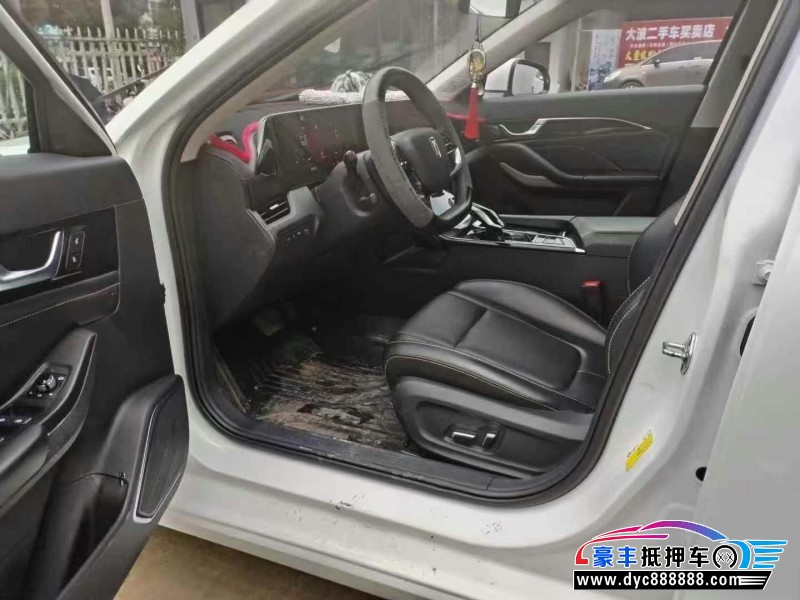 23年奔腾B70轿车抵押车出售