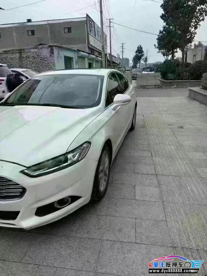15年福特蒙迪欧轿车抵押车出售