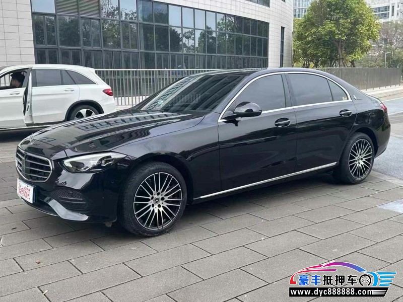 22年奔驰C轿车抵押车出售