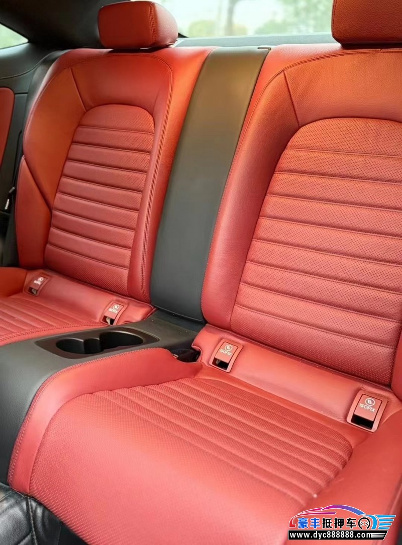 20年奔驰C轿车抵押车出售