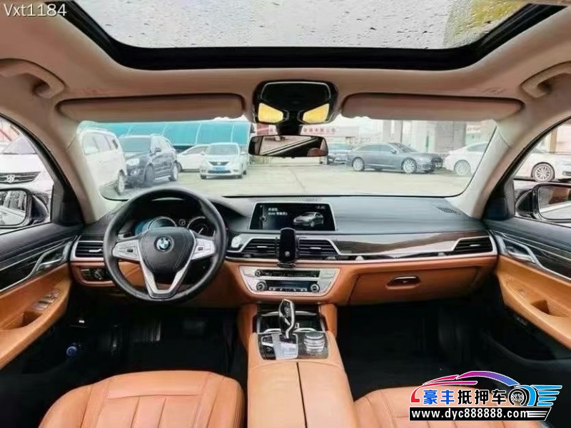 16年宝马7系轿车抵押车出售