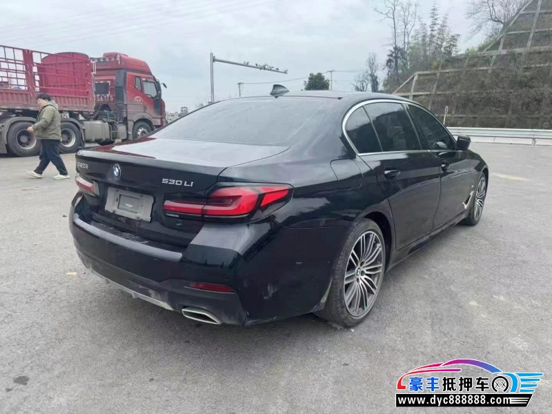 21年宝马5系轿车抵押车出售