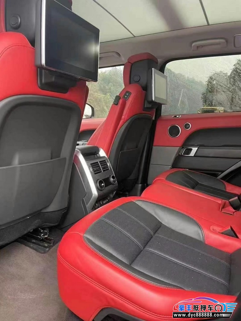 21年路虎揽胜运动轿车抵押车出售