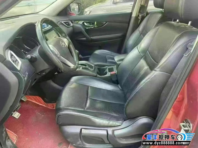 14年日产奇骏轿车抵押车出售