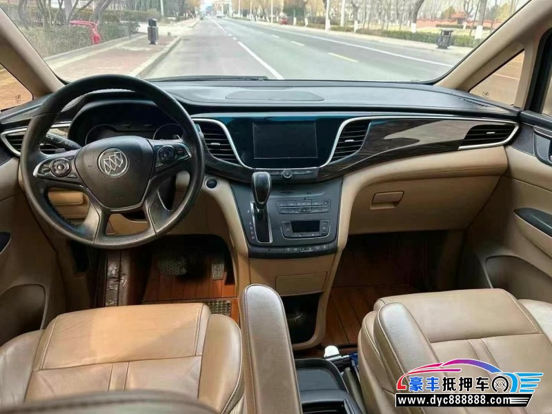 18年别克GL8轿车抵押车出售