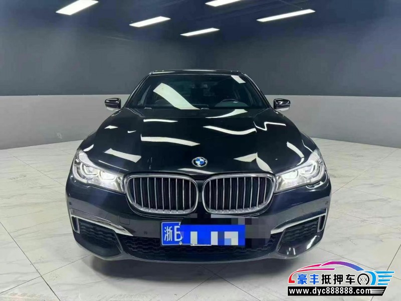 18年宝马7系轿车抵押车出售