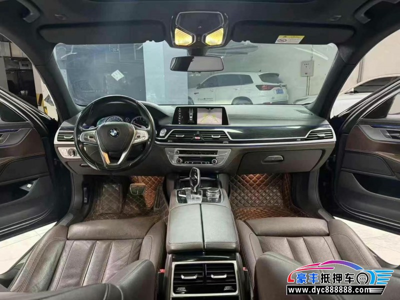 18年宝马7系轿车抵押车出售