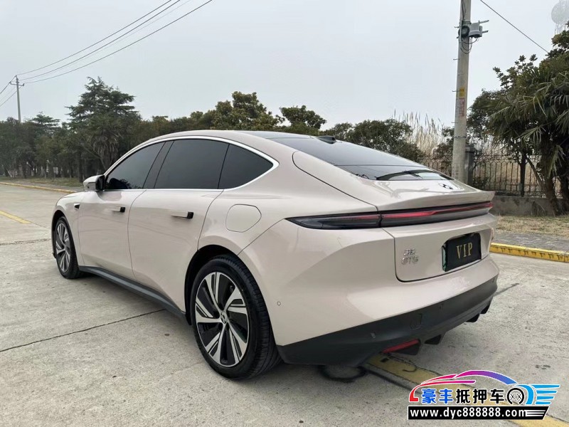 23年蔚来ET5轿车抵押车出售