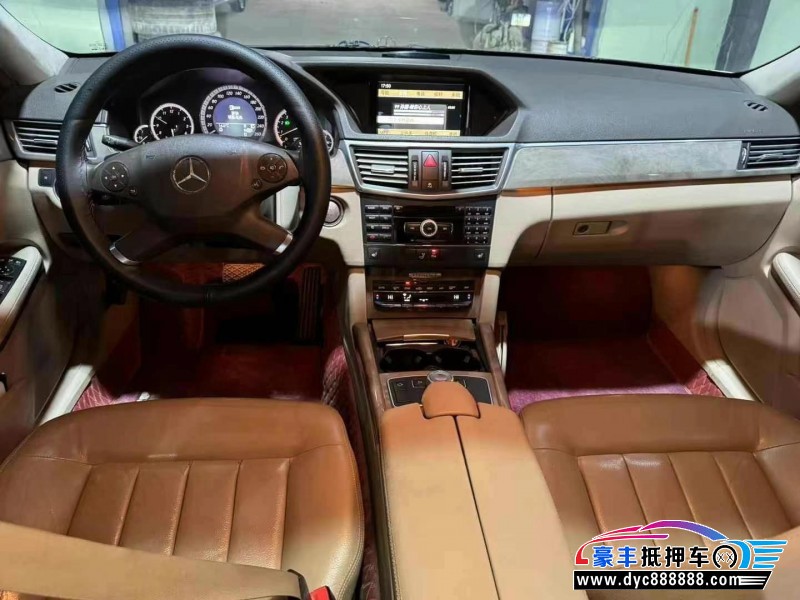 10年奔驰E轿车抵押车出售