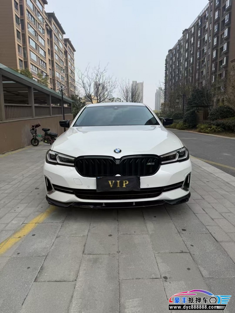 22年宝马5系轿车抵押车出售