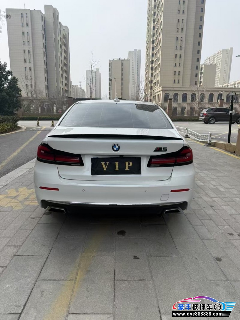 22年宝马5系轿车抵押车出售