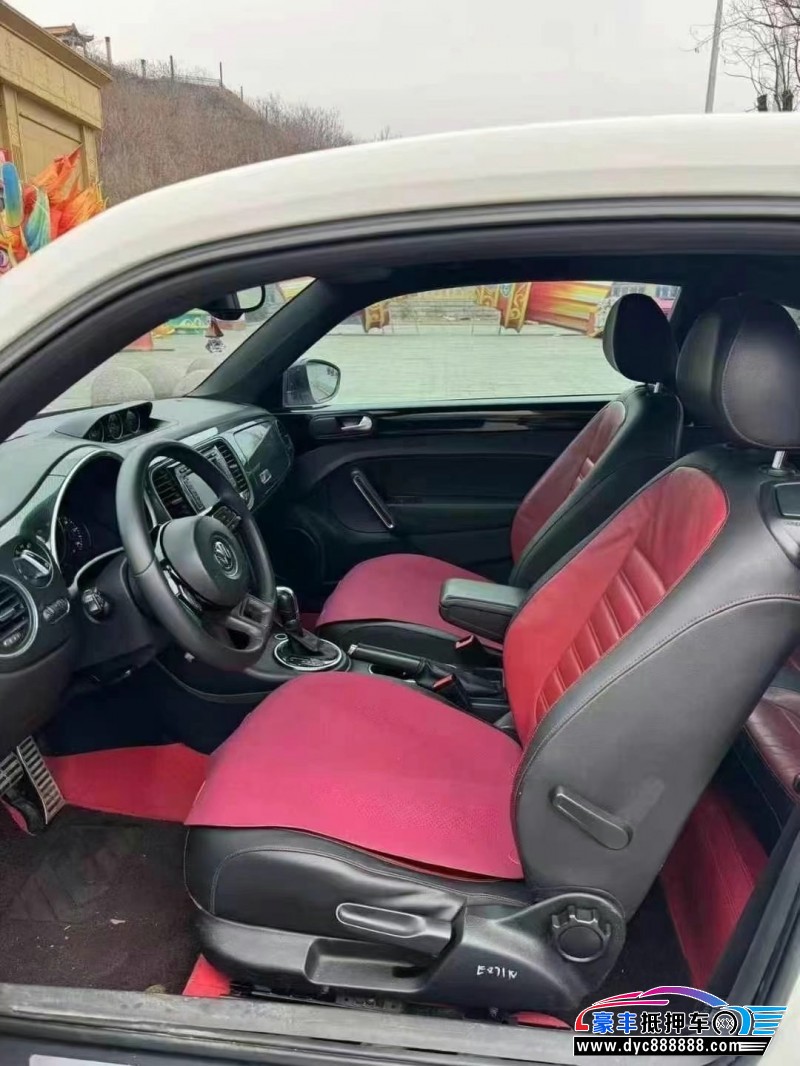 12年大众甲壳虫轿车抵押车出售