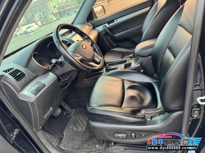 14年起亚索兰托轿车抵押车出售