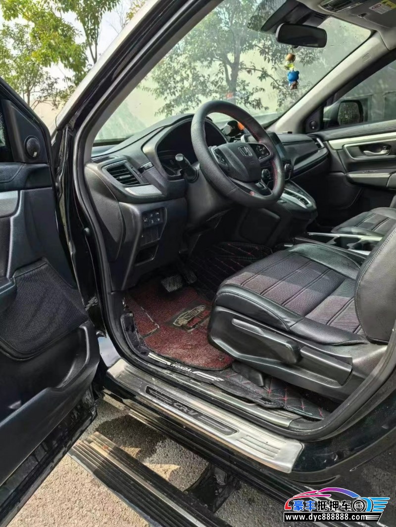 20年本田CR-V轿车抵押车出售