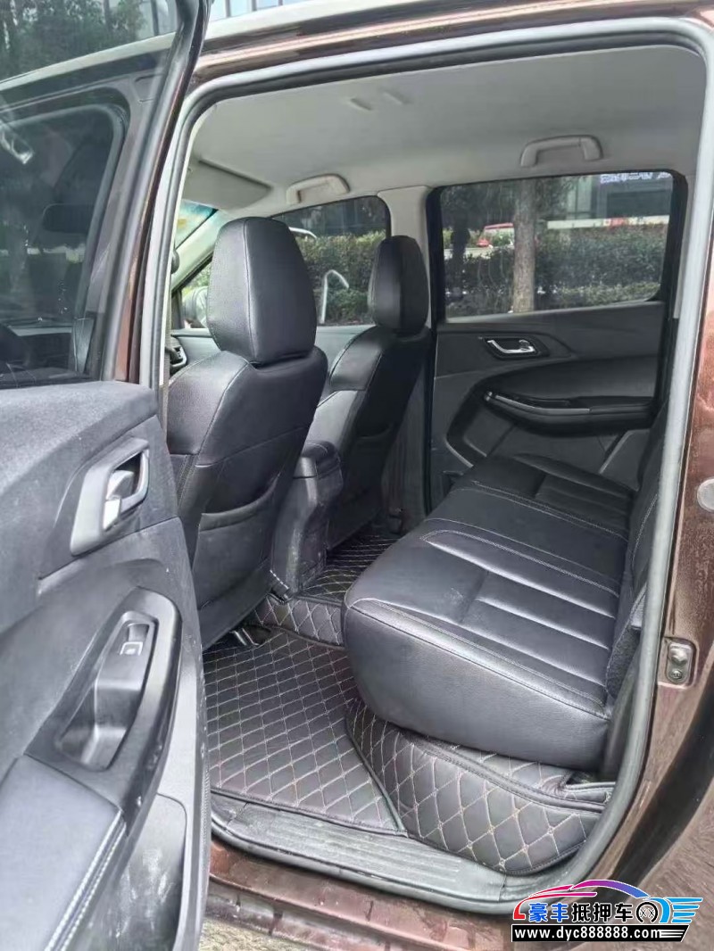 22年江铃宝典轿车抵押车出售