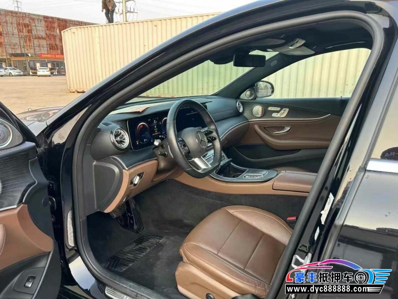 21年奔驰E轿车抵押车出售