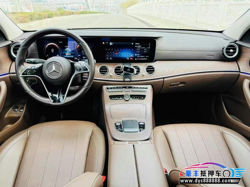 23年奔驰E轿车抵押车出售