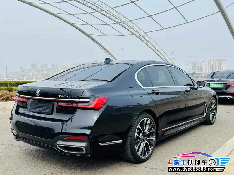22年宝马7系轿车抵押车出售