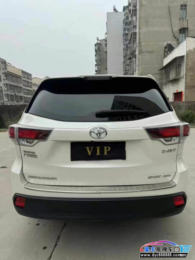 17年丰田汉兰达轿车抵押车出售