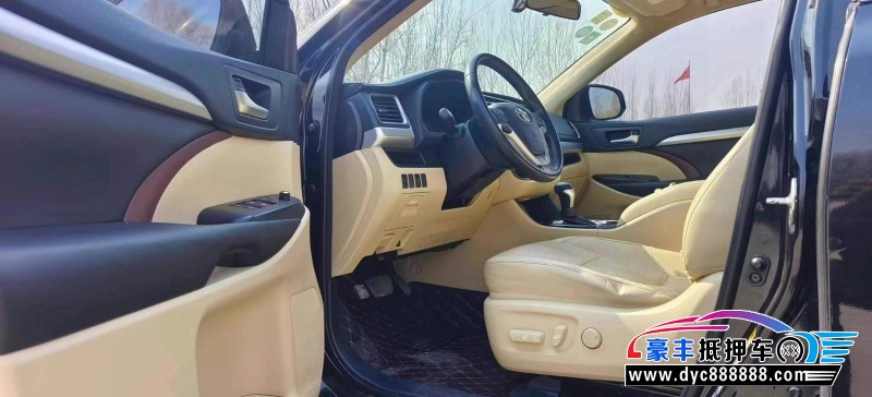 16年丰田汉兰达轿车抵押车出售