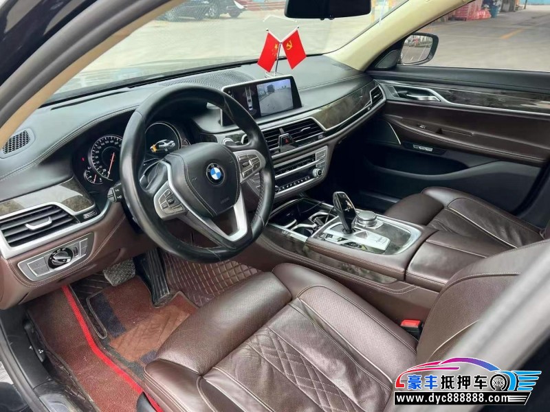 16年宝马7系轿车抵押车出售