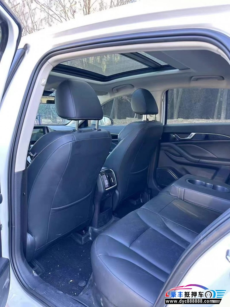 24年奔腾B70轿车抵押车出售