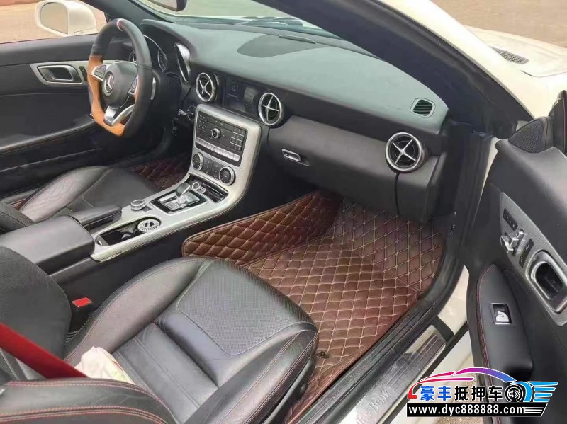 17年奔驰SLC轿车抵押车出售