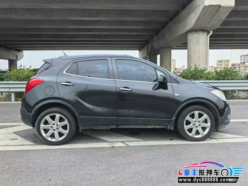 13年别克昂科拉轿车抵押车出售