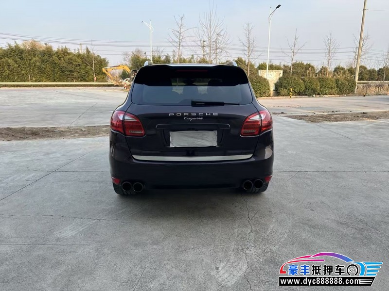 13年保时捷卡宴轿车抵押车出售