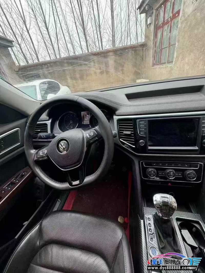 18年大众途昂轿车抵押车出售